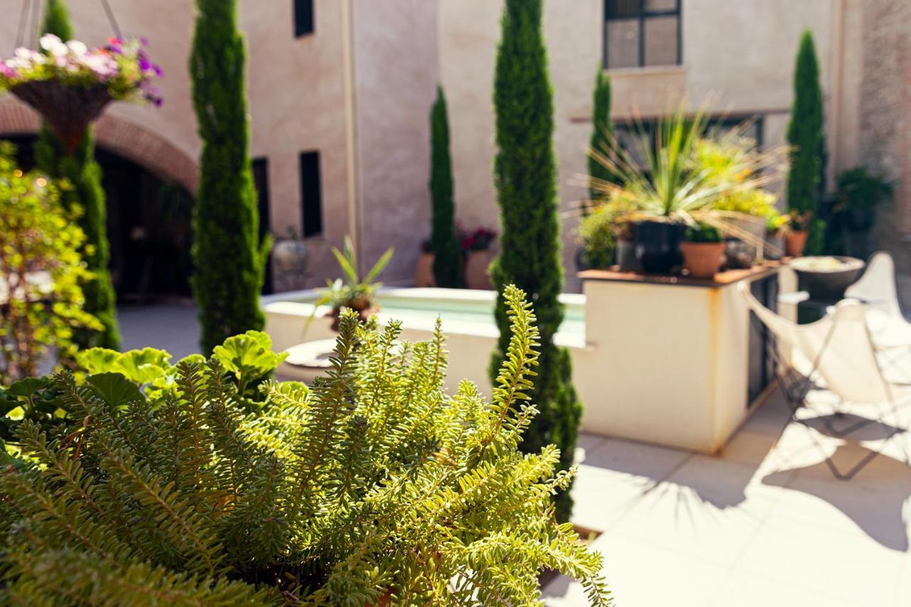 Bed and Breakfast El pati Thuir Exterior foto
